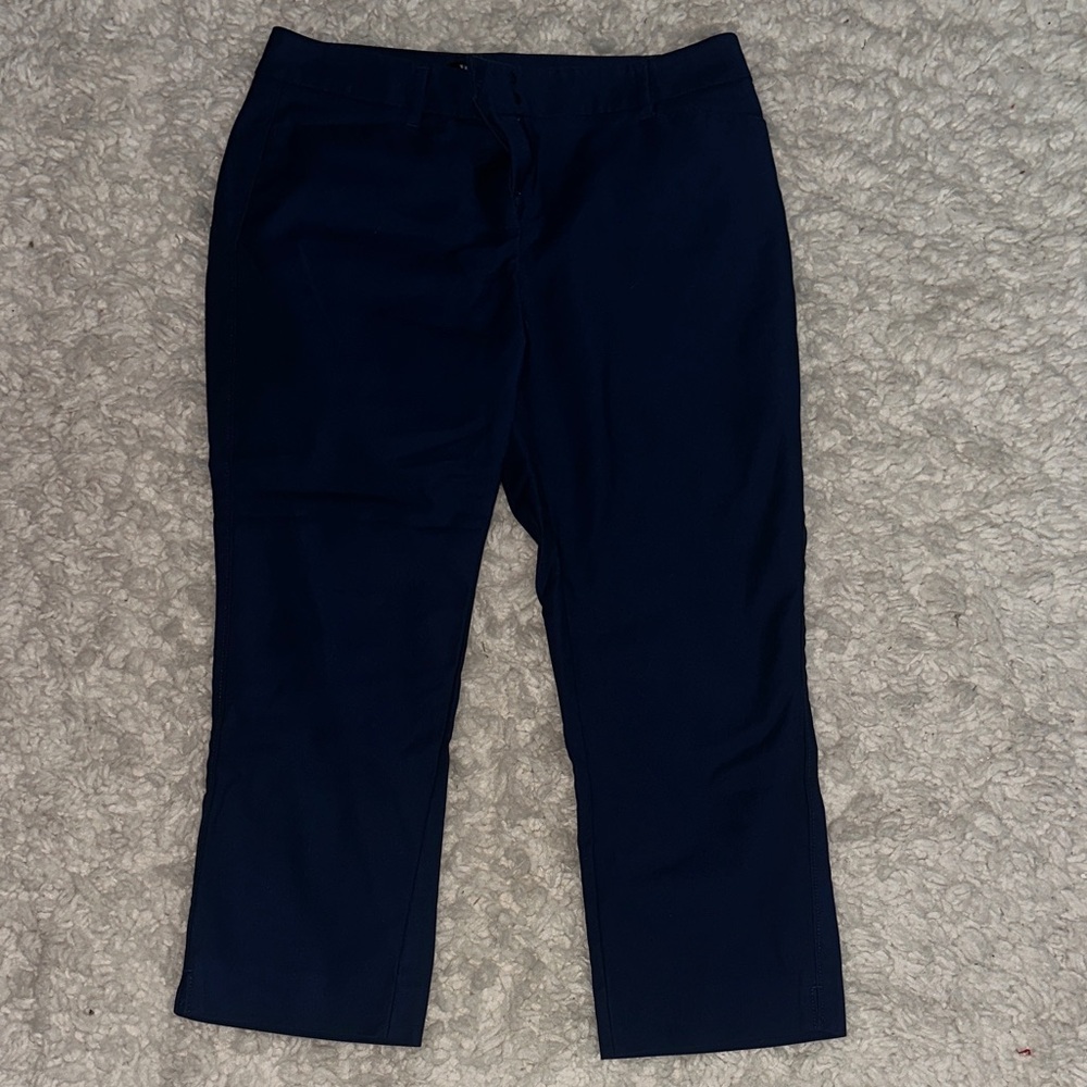 White House Black Market Navy blue capri pants
